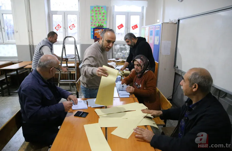 Sandığa mühür vuruldu! A Haber ekipleri seçim nöbetinde 12