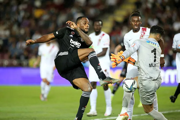 amatorce-bir-gol-yedik-sergen-yalcindan-oyuncularina-uyari-1635613793498.jpg Amatörce bir gol yedik: Sergen Yalçın'dan oyuncularına uyarı - 1