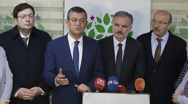 CHP ile HEDEP paslaşmalara başladı! CHP’nin teminatı sonrası doğu illerini kürdistan ilan edip nefret kustular...