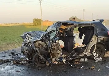 Konya'da çok acı olay! Karşı şeride geçen otomobil dehşet saçtı: 4 ölü, 2 bebek yaralı