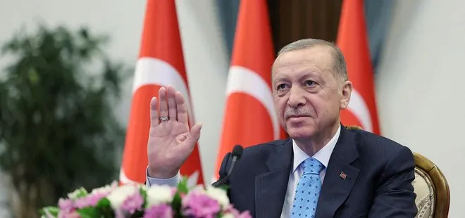 Son dakika: Başkan Erdoğan Osmaniye’deki partililere hitap etti
