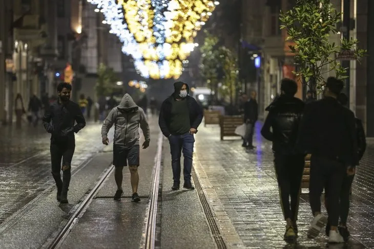 Sokağa çıkma yasağının ardından İstanbul'da hareketlilik