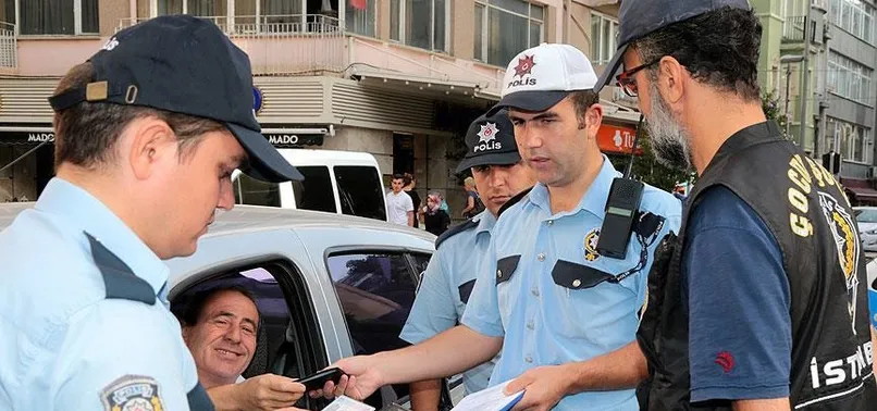 İstanbul'da okul önlerinde güvenlik uygulaması