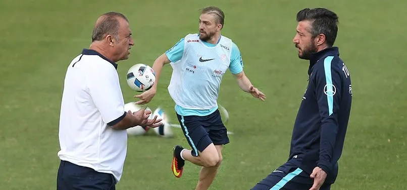 CANER ERKİN İLE TÜMER METİN GERGİNLİĞİ!