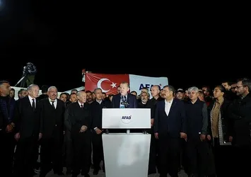 Başkan Erdoğan Katar Türkiye Kardeşlik Konteyner Kenti'ni inceledi