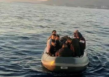 İzmir'de 103 kaçak göçmen yakalandı