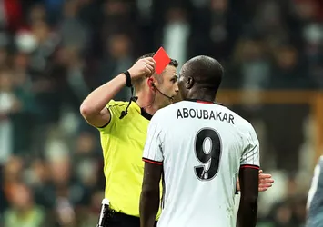 Aboubakar'a UEFA'dan 3 maç ceza