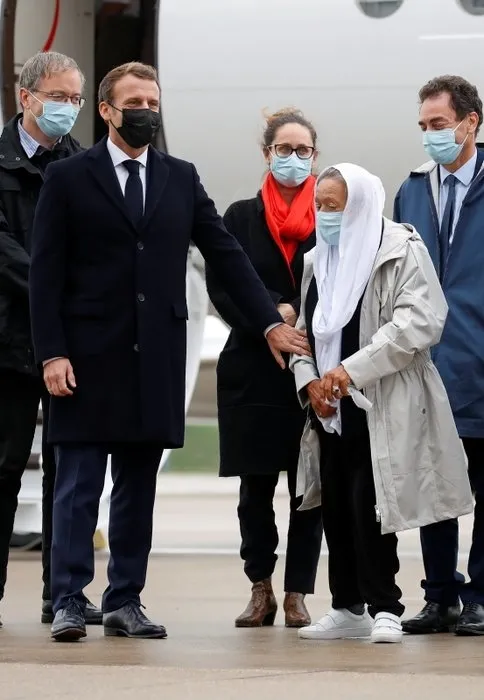 Şovu kursağında kaldı! Macron'u şoke eden yanıt: Benim adım Sophie değil Meryem - 3