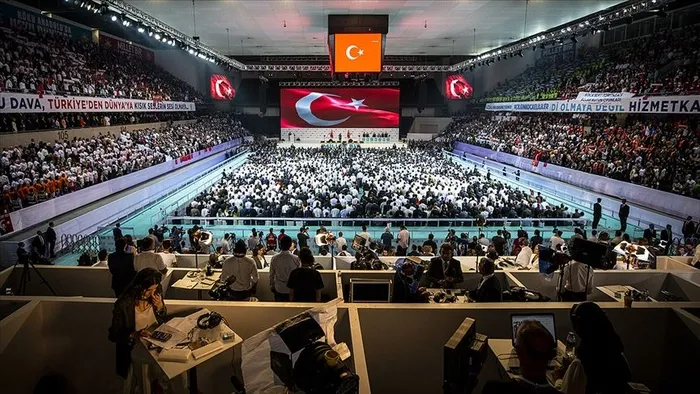 ak-partide-8-buyuk-kongre-hazirligi-baskan-erdogan-mkyk-ve-myksinda-nasil-degisiklik-yapacak-1739103450291.jpg Fotoğraf: AA