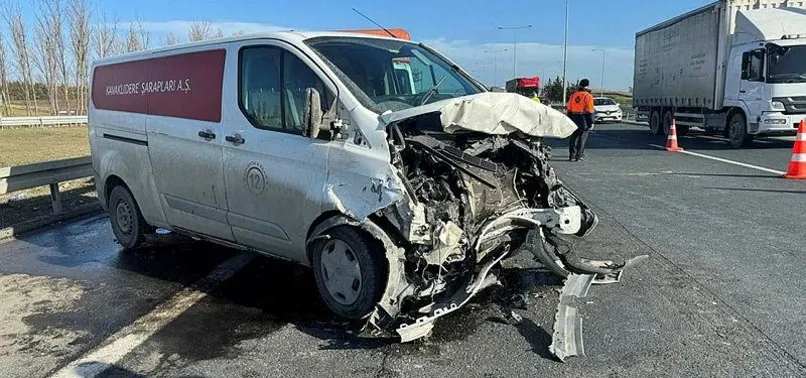 TEM'de katliam gibi kaza! 3 ölü 1 yaralı