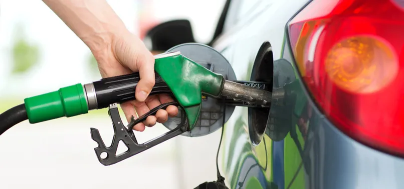 Petrol fiyatları 4 ayın zirvesine çıktı