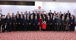 Bahçeli MHP’deki enstitülerin temsilcileriyle bir araya geldi