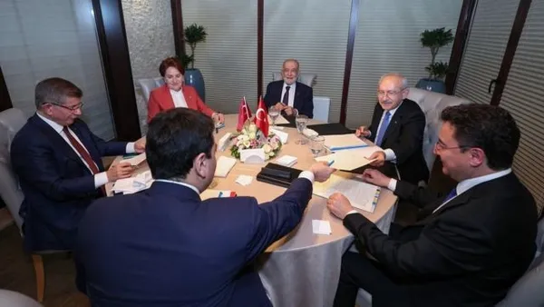 feto-medyasinin-yerini-chp-medyasi-aldi-iste-dijital-teror-nasil-isleniyor-17-25-araliktan-gunumuze-1661724551454.jpg FETÖ medyasının yerini CHP medyası aldı! Dijital terör nasıl işleniyor? 17-25 Aralık'tan günümüze... - 5