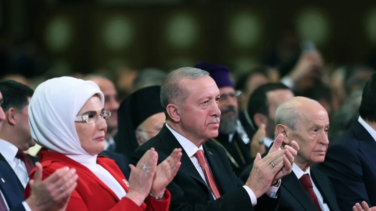Emine Erdoğan'dan Cumhuriyet'in 101. yılı paylaşımı