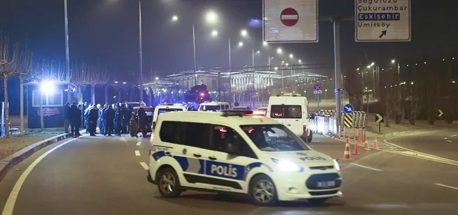 Cumhurbaşkanlığı Külliyesi önünde bariyerlere çarpan sürücü gözaltına alındı