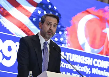 Enerji ve Tabii Kaynaklar Bakanı Bayraktar 'Türkiye Avrupa'da ilk sıralarda' diyerek duyurdu: Hidro, rüzgar, güneş ve jeotermal enerji...