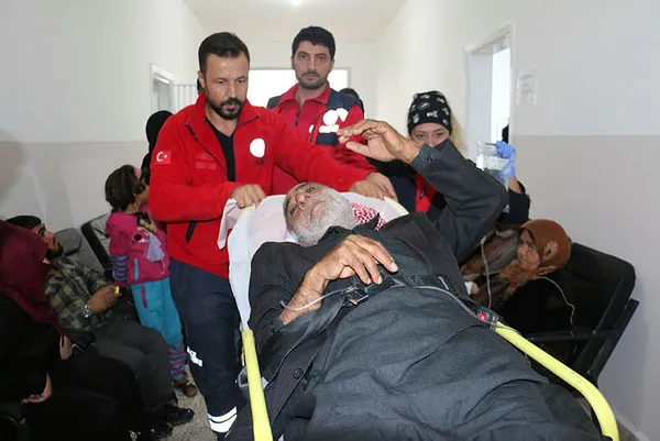 Türkiye mazlum coğrafyada yaraları sarıyor! Tel Abyad Hastanesi ayağa kaldırılıyor - 1