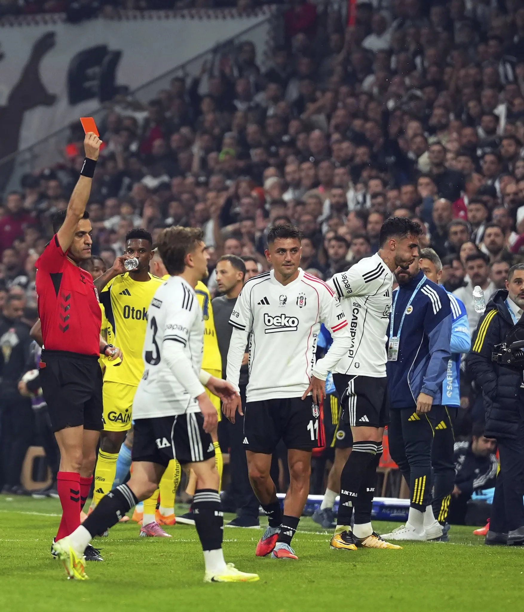 Kadıköy’de dev randevu! İşte yapay zekadan olası senaryolar