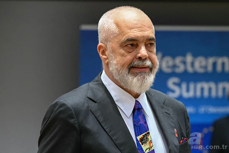 Tiran'da yolsuzluk iddiaları sokakları karıştırdı! Arnavutluk'ta Edi Rama hükümetine istifa çağrısı 2