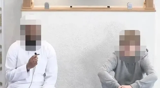 LGBT terörü ve İsrail soykırımı etkisi! İngiltere’de Hristiyan gençler hızla İslam’a geçiyor