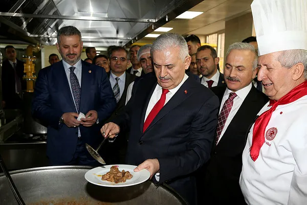 Son dakika: Yıldırım'dan 'konaklama' iddialarına yanıt: Külliyen yalan - 1