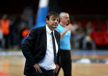 Anadolu Efes, Ergin Ataman ile anlaştı