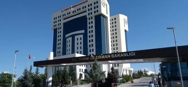 osmaniyede-depremlerden-etkilenen-besicilerin-yaralari-sariliyor-226-ton-yem-ulastirildi-1677660811674.jpg Osmaniye'de depremlerden etkilenen besicilerin yaraları sarılıyor! 226 ton yem ulaştırıldı - 1