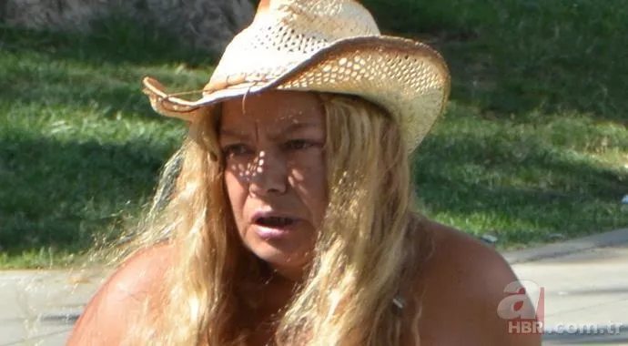 Yeşilçam'ın usta ismi Fatma Girik 40 yıl sonra aynı pozu verdi 18