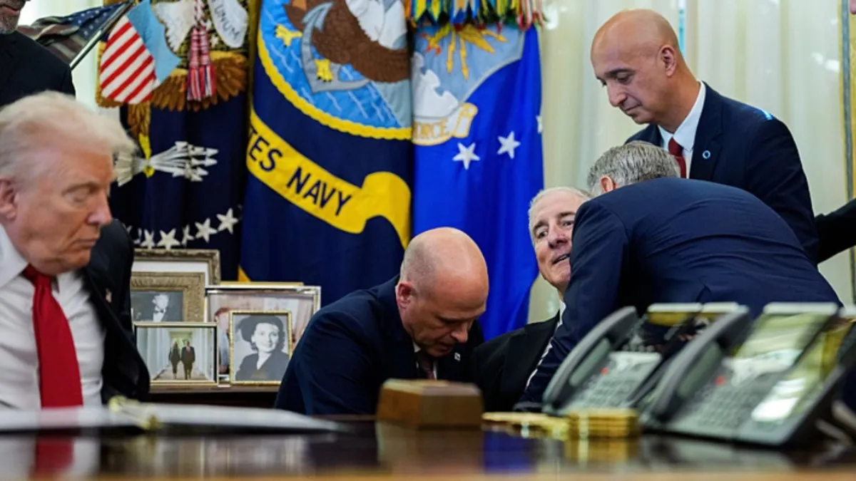 Beyaz Saray toplantısında ilaç firması yöneticisi fenalaştı