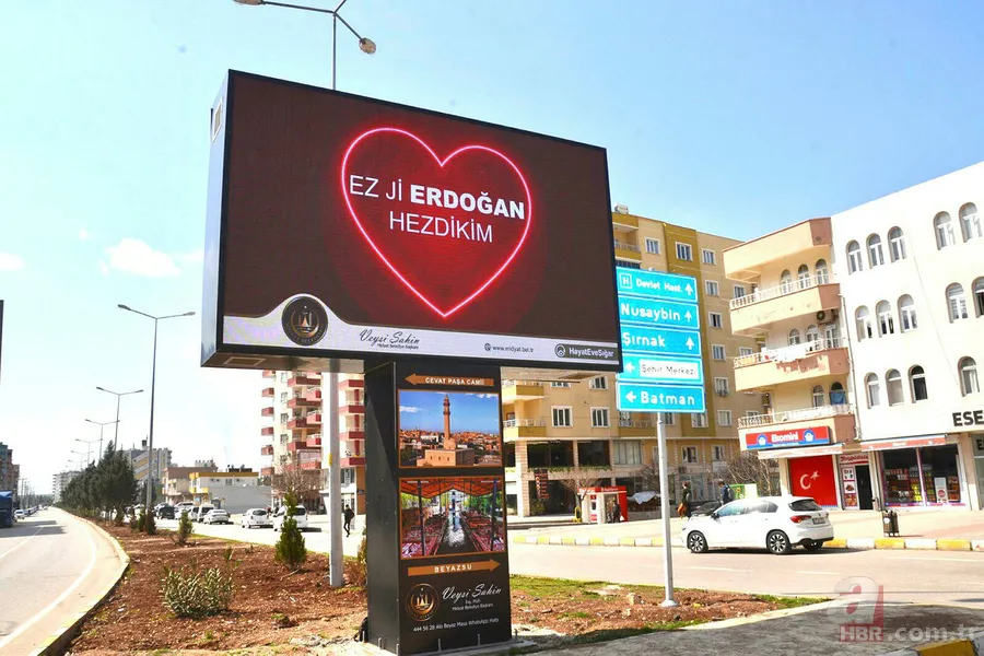 Türk milletinden ABD'deki FETÖ saldırısına Love Erdoğan cevabı! Mardin'de 5 dilde haykırıldı 6