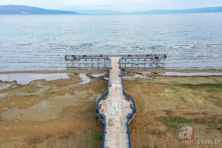 İznik Gölü alarm veriyor: Çekilme 50 metreyi aştı