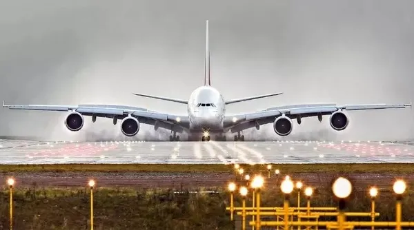 Son dakika: Akaryakıtta devrim gibi gelişme: Airbus A380 dev yolcu uçağını onunla uçurdular! Kullanılmış yemeklik yağdan üretildi - 1