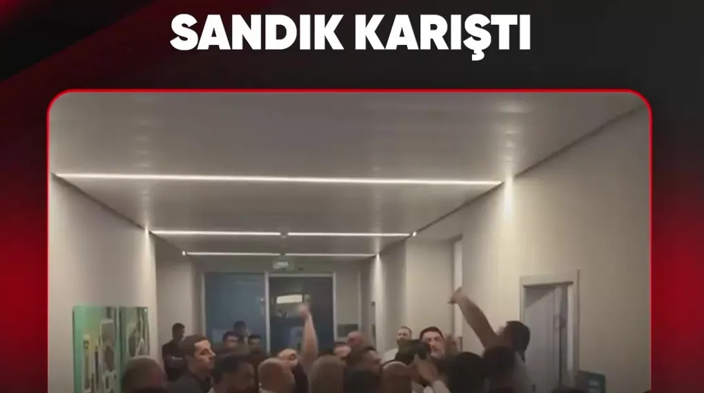 ÜSKÜDAR'DA SANDIK KARIŞTI