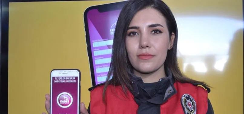 Kadına şiddeti bitirecek İmdat butonu, TEKNOFEST'te kadınlara tanıtıldı