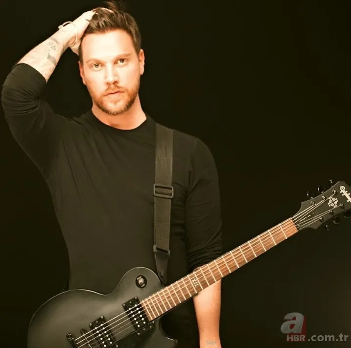 Sinan Akçıl imam nikahı itirafıyla şoke etmişti! Yeni itirafına sevgilisi Aleyna Kalaycıoğlu ne diyecek? Gizlisi kalmadı! Her birinin yeri ayrı... 5