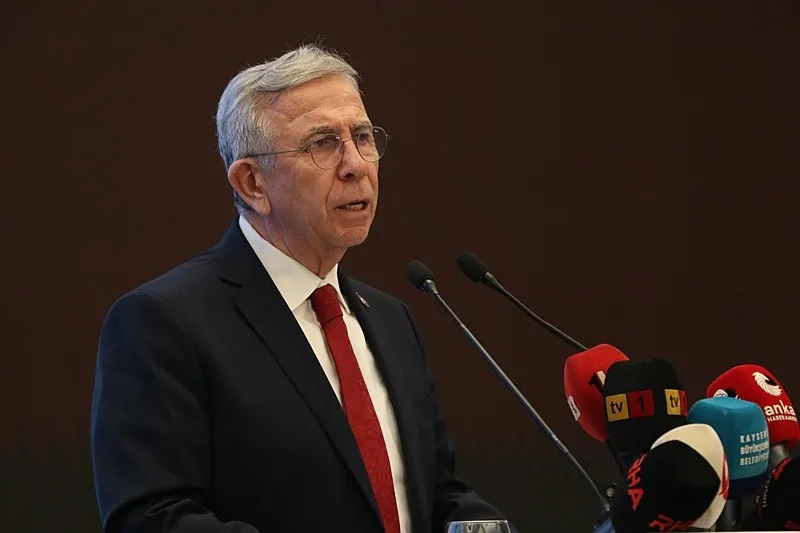 yavasin-ardindan-chpde-pes-pese-istifalar-ust-uste-ayrilik-kararlari-1790164393047.jpeg Üst üste ayrılık kararları - 1