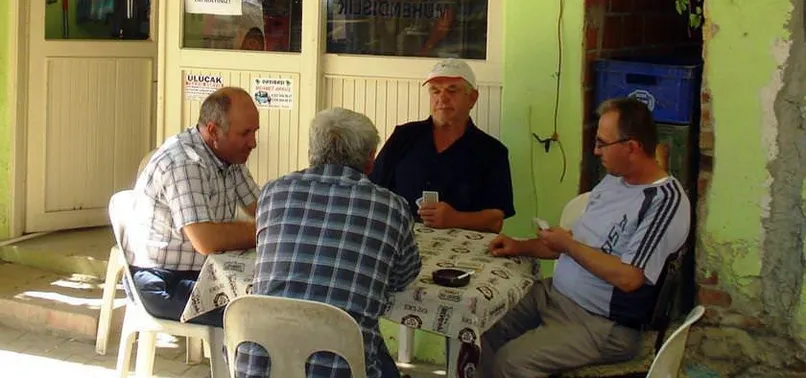 Bu çay ocağında siyaset konuşmak yasak