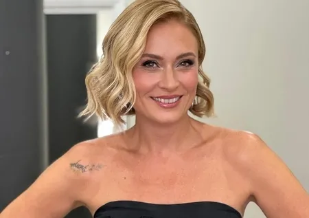 Ceyda Düvenci köye taş ev yaptırdı! Görenler hayran kalıyor