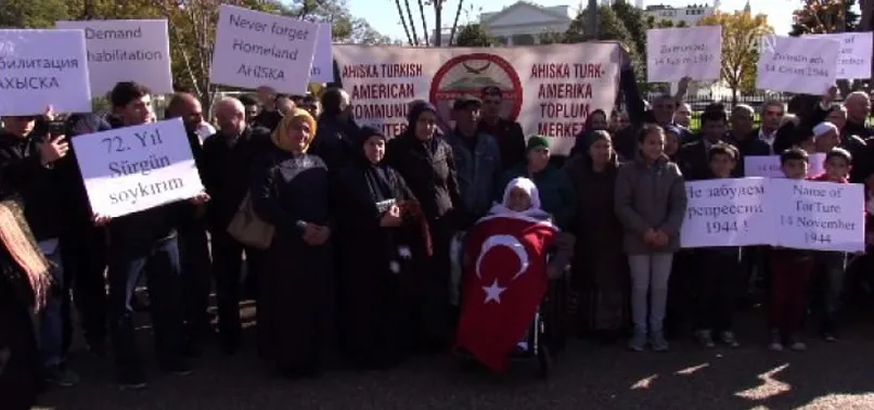 Ahıska Türkleri Beyaz Saray önünde toplandı