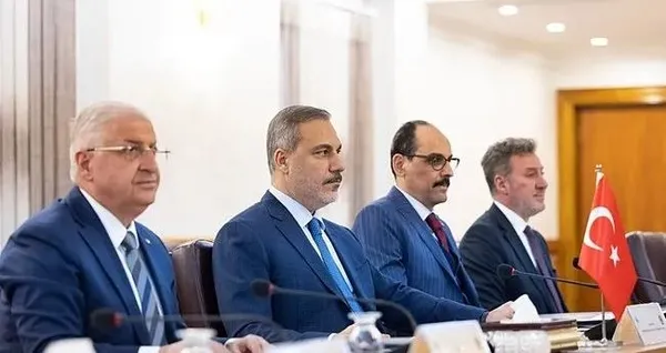 irak-ile-pkkya-karsi-ortak-adim-plani-irakin-kuzeyine-guvenli-bolge-hazirliklar-suruyor-1711011916022.jpeg Irak ile PKK'ya karşı ortak adım planı! Irak'ın kuzeyine 'güvenli bölge' | Hazırlıklar sürüyor - 2