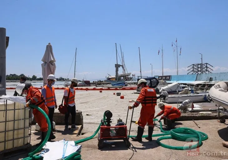 Çevre ve Şehircilik Bakanlığı ilk adımı attı! Marmara’da deniz salyası temizliği