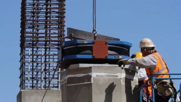 asrin-felaketinde-sismik-izolatorlu-sehir-hastaneleri-dimdik-ayakta-1676353854060.jpg Kahramanmaraş depreminde gözler sismik izolatörlü şehir hastaneleri çevrildi! Dimdik ayakta kalarak şifa dağıtıyorlar - 5