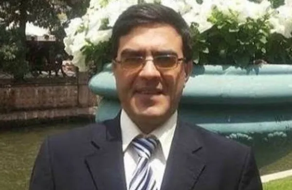 iyi-partinin-rahim-cavadbeyli-algisi-da-patladi-goc-idaresi-baskanligindan-flas-aciklama-gercegi-yansitmiyor-1659477442185.jpg İYİ Parti'nin 'Rahim Cavadbeyli' algısı da patladı! Göç İdaresi Başkanlığından flaş açıklama: Gerçeği yansıtmıyor - 3