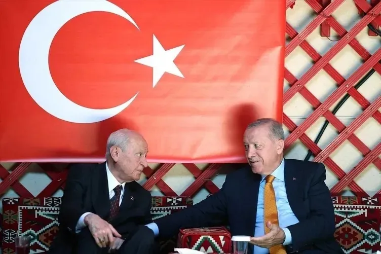 Bin yıllık kardeşlik ruhunun kalbi Malazgirt’te atıyor: Tarihi buluşmada gözler Başkan Erdoğan'ın mesajlarında! - 9