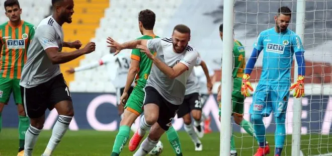 Beşiktaş Alanyaspor maçı | Tartışmaların odağındaki kaleci Marafona özür diledi