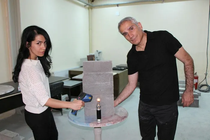 1714983027209.jpeg Uçaksavar mermisini durdurdu! Adı oyuncaktan geldi "lego beton" dengeleri değiştirdi! Isıya ve depreme de dayanıklı - 2