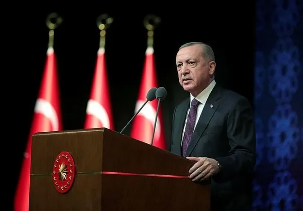 AK Parti Sözcüsü Ömer Çelik’ten İnsan Hakları Eylem Planı açıklaması: İnsan hakları adı altında başka şeyler peşinde koşanlar rahatsız