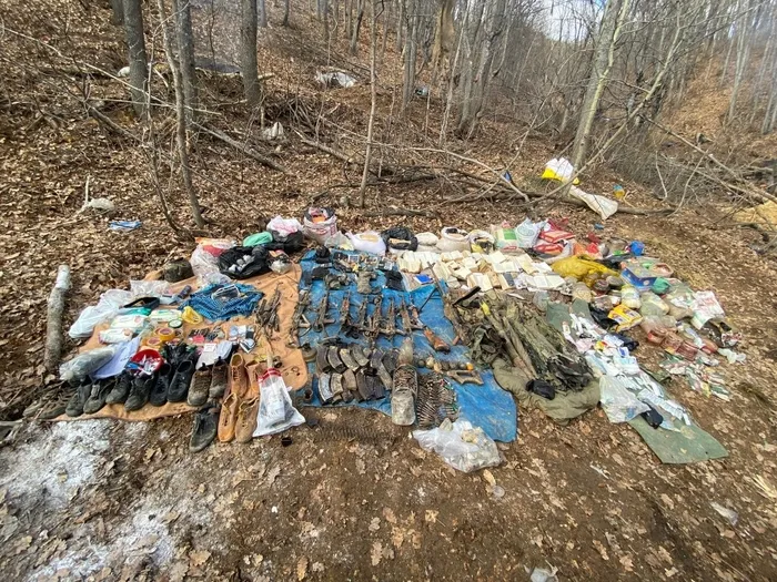 Son dakika: Tunceli’de PKK’ya ait 6 sığınak imha edildi