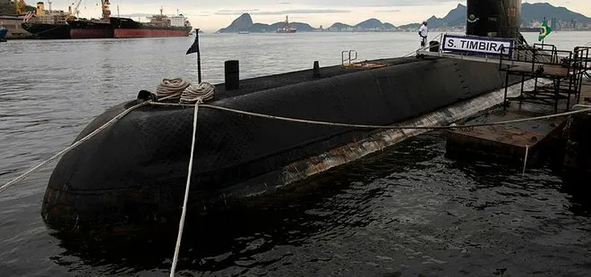 Arjantin’de denizaltının kaybolduğu bölgede patlama sesi