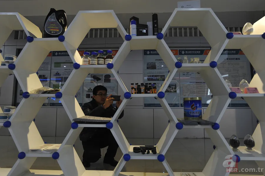 Geleceğin maddesi geçmişte saklıymış! Edison’un ampulünde grafen izleri ortaya çıktı 6